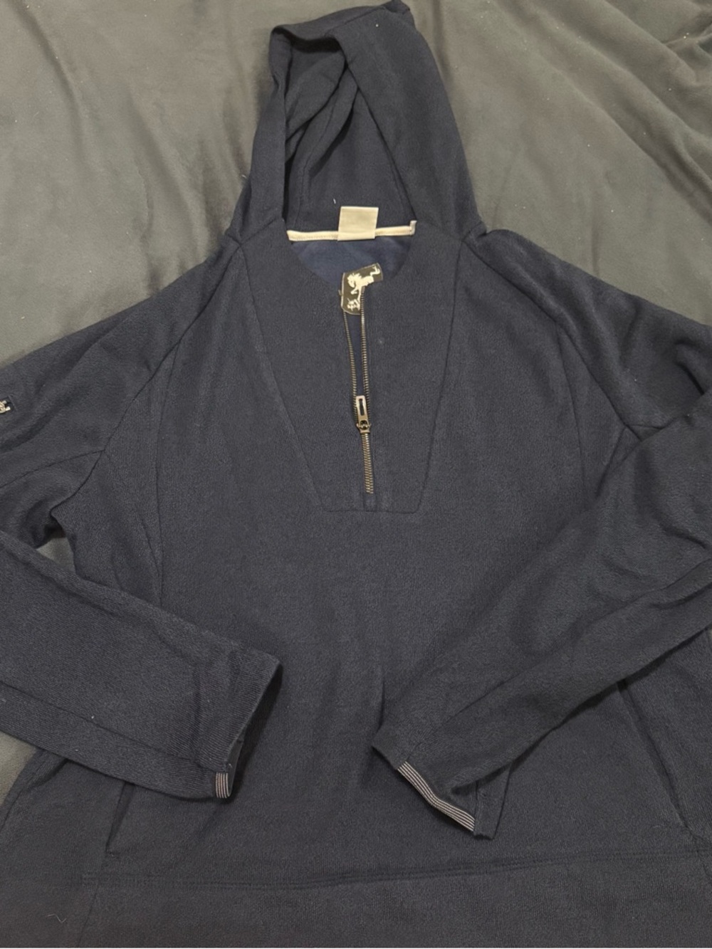 Dunning Golf Gold Metal Zipper on Dark Gray Jacket